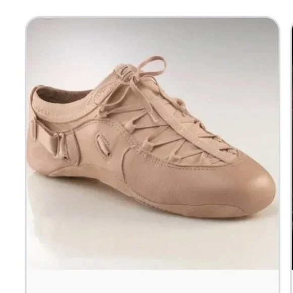 Capezio Jazz Shoes Adult 4/5 or 6/7 - Picture 1 of 4